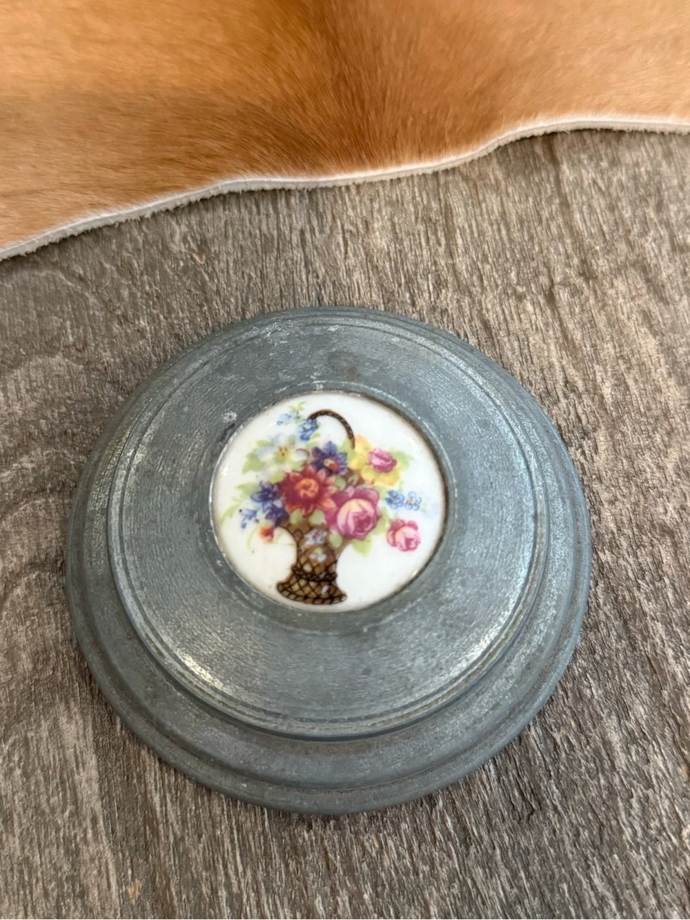 Vintage Floral Basket Ceramic/Porcelain Design Galvanized Lid Home Decor
